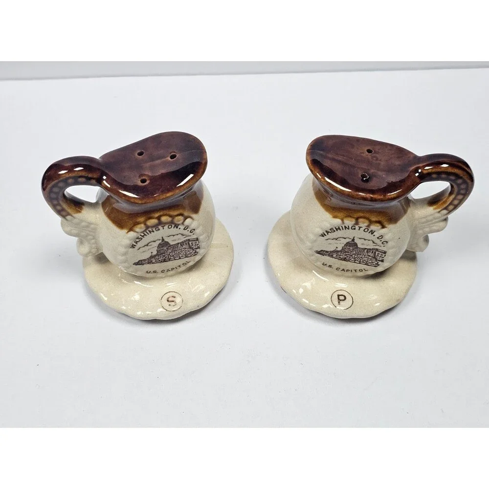Washington DC Salt Pepper Shakers Tea Pot Ceramic Souvenir
